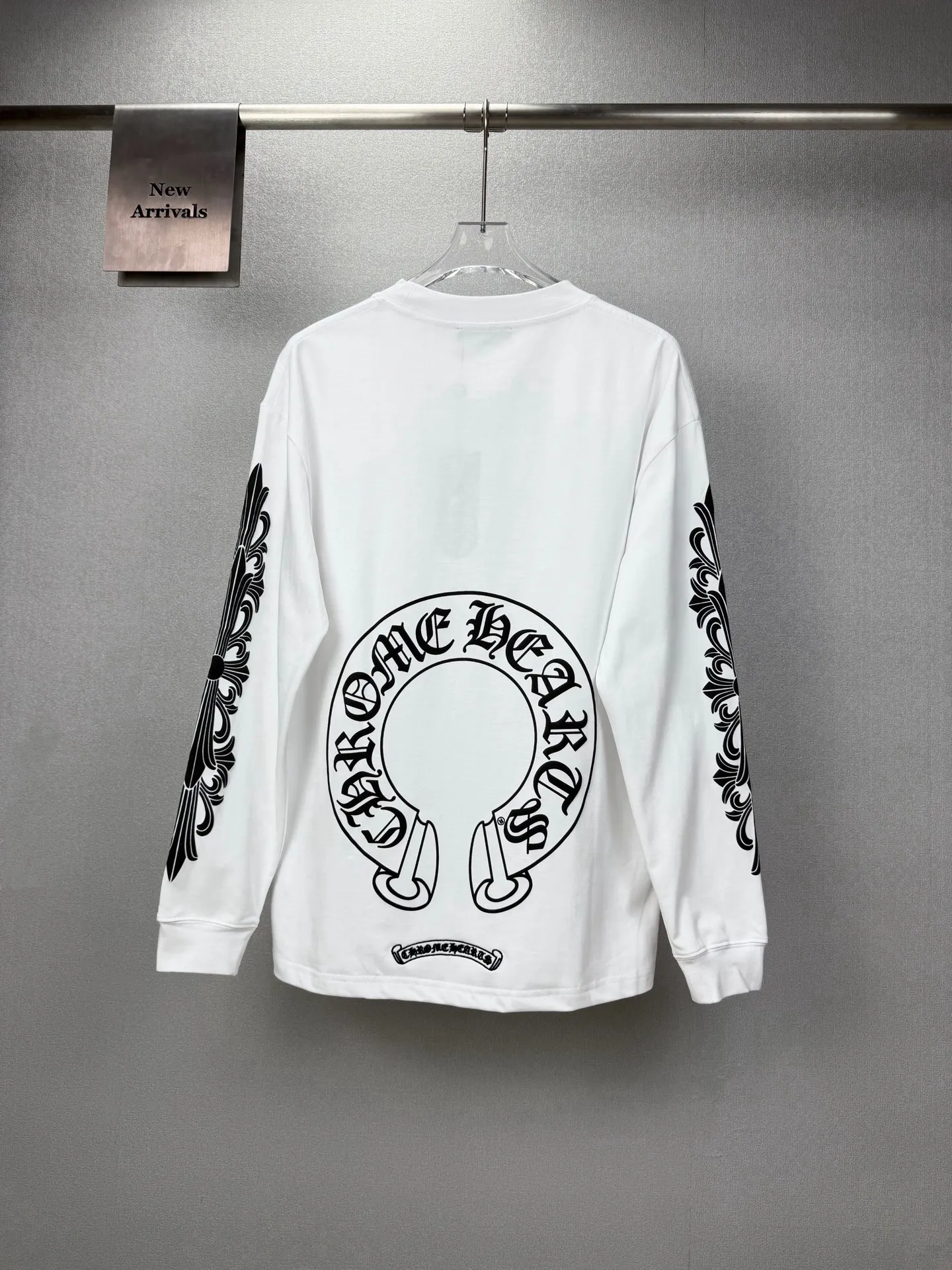 2026New Arrival 🧼 T Same Style Quality😘😘 100% Versatile T 👍 ：Black、White Size：S-XL